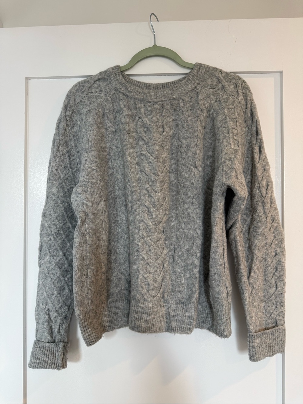 H&M Light Gray Cable Knit Crewneck Sweater